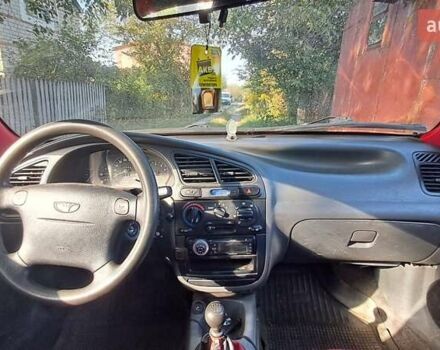 Деу Ланос 2008 у Житомирі на Automoto.ua Червоний Деу Ланос, об'ємом двигуна 1.6 л та пробігом 305 тис. км за 2000 $, фото 5 на Automoto.ua