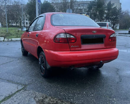 Красный Дэу Ланос, объемом двигателя 1.5 л и пробегом 175 тыс. км за 2500 $, фото 4 на Automoto.ua