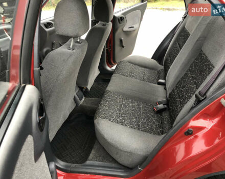 Червоний Деу Ланос, об'ємом двигуна 1.5 л та пробігом 135 тис. км за 2500 $, фото 23 на Automoto.ua