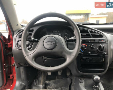 Червоний Деу Ланос, об'ємом двигуна 1.5 л та пробігом 135 тис. км за 2500 $, фото 21 на Automoto.ua