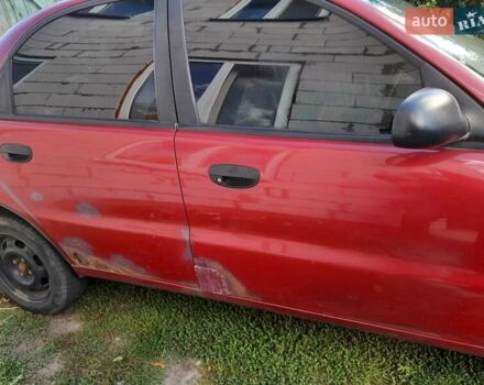 Деу Ланос 2008 у Києві на Automoto.ua Червоний Деу Ланос, об'ємом двигуна 1.5 л та пробігом 180 тис. км за 1400 $, фото 4 на Automoto.ua