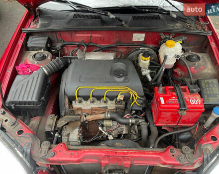 Красный Дэу Ланос, объемом двигателя 1.4 л и пробегом 201 тыс. км за 3200 $, фото 3 на Automoto.ua