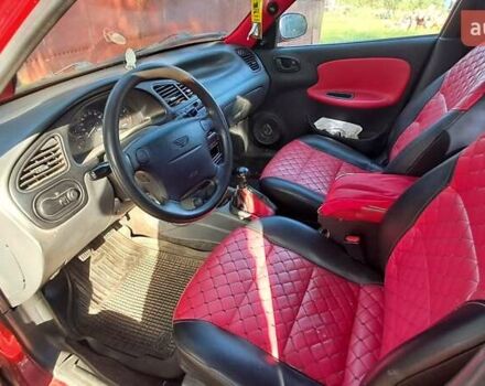 Деу Ланос 2008 у Житомирі на Automoto.ua Червоний Деу Ланос, об'ємом двигуна 1.6 л та пробігом 305 тис. км за 2000 $, фото 2 на Automoto.ua