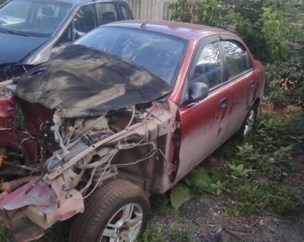 Красный Дэу Ланос, объемом двигателя 0 л и пробегом 150 тыс. км за 800 $, фото 2 на Automoto.ua