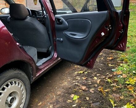 Красный Дэу Ланос, объемом двигателя 1.6 л и пробегом 161 тыс. км за 2200 $, фото 6 на Automoto.ua