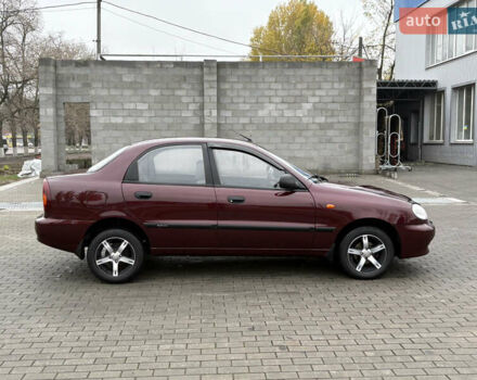 Красный Дэу Ланос, объемом двигателя 1.5 л и пробегом 74 тыс. км за 3400 $, фото 4 на Automoto.ua