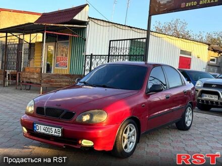 Деу Ланос 2002 у Миколаєві на Automoto.ua Червоний Деу Ланос, об'ємом двигуна 1.5 л та пробігом 300 тис. км за 1699 $, фото 1 на Automoto.ua