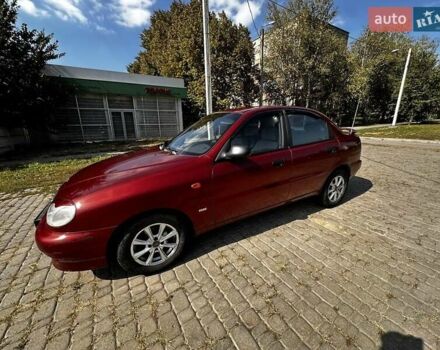 Красный Дэу Ланос, объемом двигателя 1.5 л и пробегом 326 тыс. км за 3100 $, фото 1 на Automoto.ua