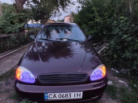 Дэу Ланос 2002 в Кропивницком (Кировограде) на Automoto.ua Красный Дэу Ланос, объемом двигателя 1.5 л и пробегом 180 тыс. км за 3000 $, фото 1 на Automoto.ua