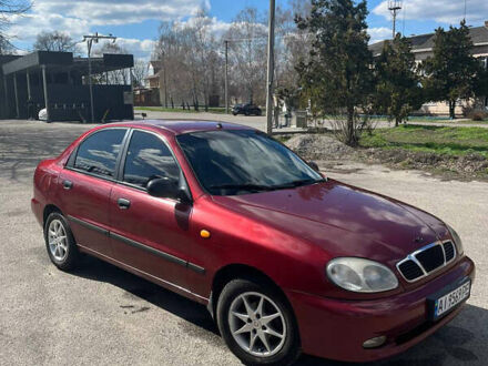 Дэу Ланос 2003 в Пирятине на Automoto.ua Красный Дэу Ланос, объемом двигателя 1.5 л и пробегом 232 тыс. км за 2400 $, фото 1 на Automoto.ua