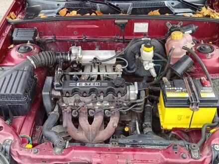 Красный Дэу Ланос, объемом двигателя 1.5 л и пробегом 174 тыс. км за 1550 $, фото 1 на Automoto.ua