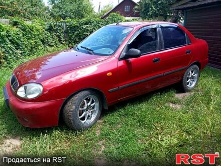 Дэу Ланос 2004 в Мерефа на Automoto.ua Красный Дэу Ланос, объемом двигателя 1.5 л и пробегом 400 тыс. км за 2200 $, фото 1 на Automoto.ua