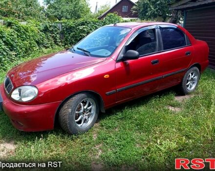 Красный Дэу Ланос, объемом двигателя 1.5 л и пробегом 400 тыс. км за 2200 $, фото 1 на Automoto.ua