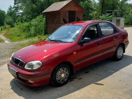 Деу Ланос 2005 у Тячеве на Automoto.ua Червоний Деу Ланос, об'ємом двигуна 1.5 л та пробігом 170 тис. км за 3000 $, фото 1 на Automoto.ua