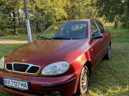 Деу Ланос 2005 у Коломаке на Automoto.ua Червоний Деу Ланос, об'ємом двигуна 1.5 л та пробігом 320 тис. км за 1700 $, фото 1 на Automoto.ua