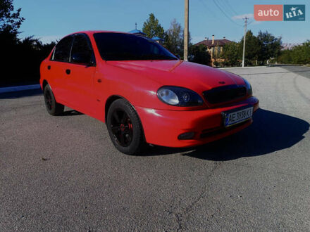 Красный Дэу Ланос, объемом двигателя 1.6 л и пробегом 187 тыс. км за 3150 $, фото 1 на Automoto.ua