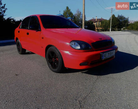 Красный Дэу Ланос, объемом двигателя 1.6 л и пробегом 187 тыс. км за 3150 $, фото 1 на Automoto.ua