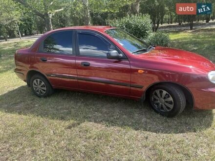 Дэу Ланос 2005 в Никополе на Automoto.ua Красный Дэу Ланос, объемом двигателя 1.5 л и пробегом 59 тыс. км за 3750 $, фото 1 на Automoto.ua