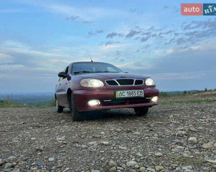 Красный Дэу Ланос, объемом двигателя 1.5 л и пробегом 222 тыс. км за 2300 $, фото 1 на Automoto.ua