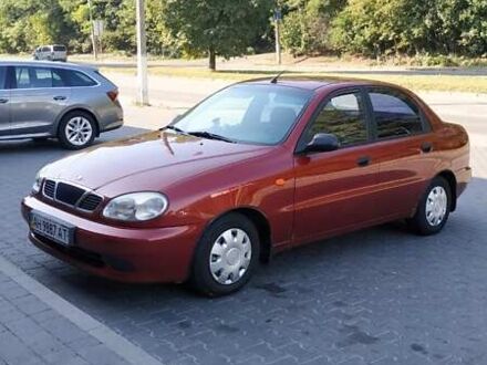 Дэу Ланос 2005 в Черновцах на Automoto.ua Красный Дэу Ланос, объемом двигателя 1.5 л и пробегом 218 тыс. км за 2900 $, фото 1 на Automoto.ua