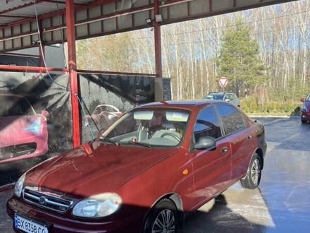 Красный Дэу Ланос, объемом двигателя 1.5 л и пробегом 251 тыс. км за 2250 $, фото 1 на Automoto.ua