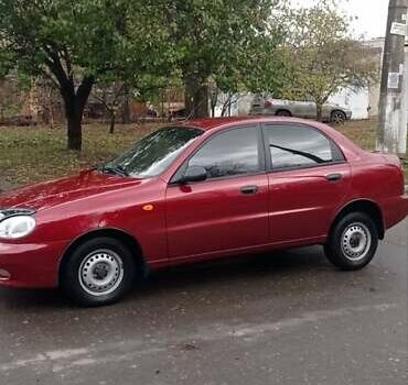 Красный Дэу Ланос, объемом двигателя 1.5 л и пробегом 71 тыс. км за 3499 $, фото 1 на Automoto.ua
