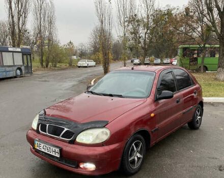 Красный Дэу Ланос, объемом двигателя 1.5 л и пробегом 350 тыс. км за 1399 $, фото 1 на Automoto.ua