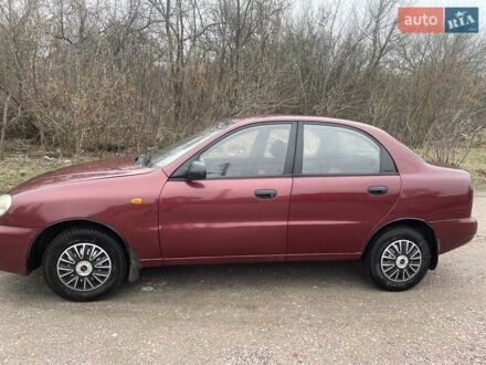Дэу Ланос 2006 в Борисполе на Automoto.ua Красный Дэу Ланос, объемом двигателя 1.5 л и пробегом 300 тыс. км за 2100 $, фото 1 на Automoto.ua