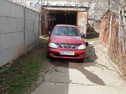 Дэу Ланос 2006 в Кривом Роге на Automoto.ua Красный Дэу Ланос, объемом двигателя 1.5 л и пробегом 186 тыс. км за 2850 $, фото 1 на Automoto.ua