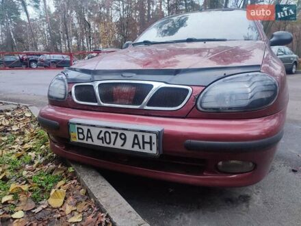 Красный Дэу Ланос, объемом двигателя 1.5 л и пробегом 120 тыс. км за 2900 $, фото 1 на Automoto.ua