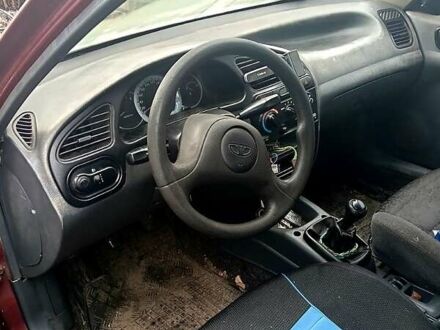 Красный Дэу Ланос, объемом двигателя 1.5 л и пробегом 100 тыс. км за 1180 $, фото 1 на Automoto.ua