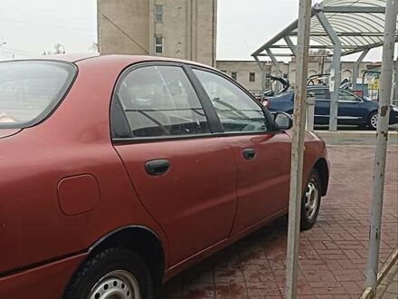 Деу Ланос 2007 у Луцьку на Automoto.ua Червоний Деу Ланос, об'ємом двигуна 1.5 л та пробігом 10 тис. км за 1800 $, фото 1 на Automoto.ua
