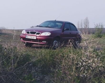 Красный Дэу Ланос, объемом двигателя 1.5 л и пробегом 230 тыс. км за 2700 $, фото 1 на Automoto.ua