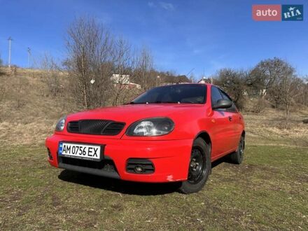 Деу Ланос 2008 у Житомирі на Automoto.ua Червоний Деу Ланос, об'ємом двигуна 1.5 л та пробігом 196 тис. км за 2900 $, фото 1 на Automoto.ua