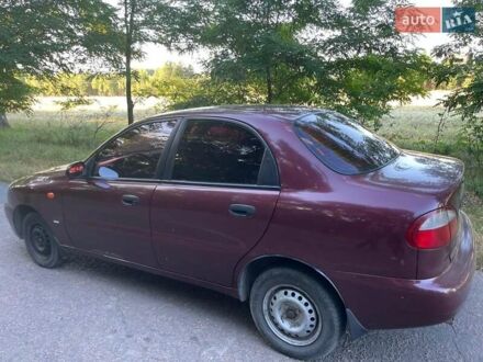 Деу Ланос 2008 у Коростене на Automoto.ua Червоний Деу Ланос, об'ємом двигуна 1.5 л та пробігом 138 тис. км за 2300 $, фото 1 на Automoto.ua