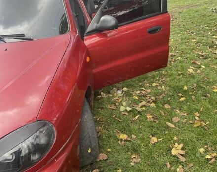 Красный Дэу Ланос, объемом двигателя 1.5 л и пробегом 170 тыс. км за 2600 $, фото 1 на Automoto.ua