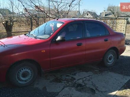Деу Ланос 2008 у Луцьку на Automoto.ua Червоний Деу Ланос, об'ємом двигуна 1.39 л та пробігом 126 тис. км за 2100 $, фото 1 на Automoto.ua