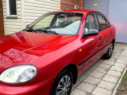 Деу Ланос 2008 у Черкасах на Automoto.ua Червоний Деу Ланос, об'ємом двигуна 1.4 л та пробігом 129 тис. км за 2200 $, фото 1 на Automoto.ua