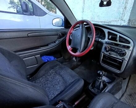 Деу Ланос, об'ємом двигуна 1.6 л та пробігом 0 тис. км за 2000 $, фото 3 на Automoto.ua