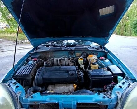 Деу Ланос, об'ємом двигуна 1.6 л та пробігом 0 тис. км за 2000 $, фото 4 на Automoto.ua