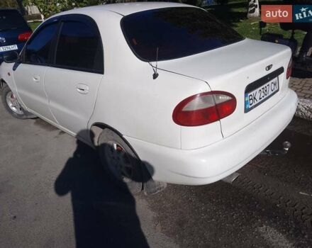 Дэу Ланос, объемом двигателя 1.3 л и пробегом 285 тыс. км за 1800 $, фото 3 на Automoto.ua