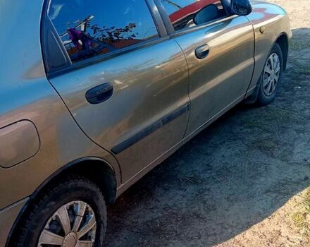 Деу Ланос, об'ємом двигуна 1.5 л та пробігом 280 тис. км за 2000 $, фото 4 на Automoto.ua