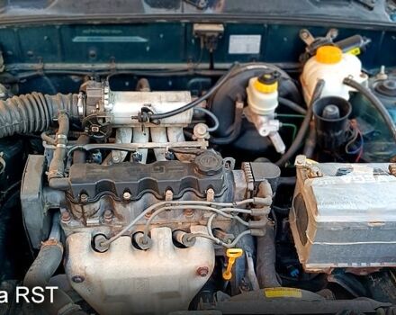 Деу Ланос, об'ємом двигуна 1.5 л та пробігом 285 тис. км за 1750 $, фото 9 на Automoto.ua