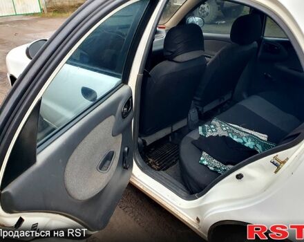 Дэу Ланос, объемом двигателя 1.5 л и пробегом 200 тыс. км за 2500 $, фото 1 на Automoto.ua