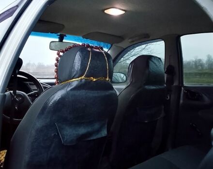 Дэу Ланос, объемом двигателя 1.5 л и пробегом 154 тыс. км за 2750 $, фото 10 на Automoto.ua