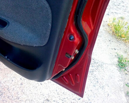 Деу Ланос, об'ємом двигуна 1.5 л та пробігом 152 тис. км за 3000 $, фото 3 на Automoto.ua