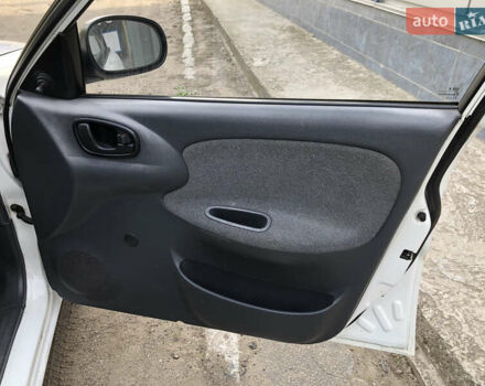 Дэу Ланос, объемом двигателя 1.5 л и пробегом 180 тыс. км за 1999 $, фото 13 на Automoto.ua
