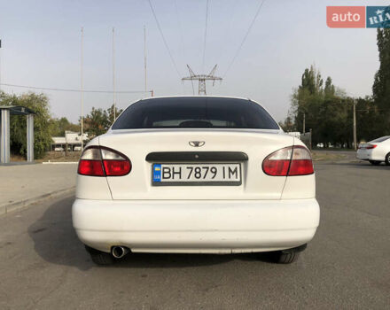 Дэу Ланос, объемом двигателя 1.5 л и пробегом 180 тыс. км за 1999 $, фото 5 на Automoto.ua