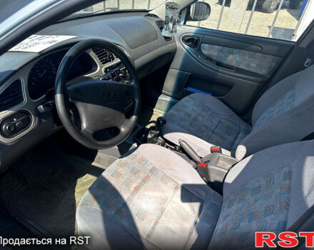 Деу Ланос, об'ємом двигуна 1.6 л та пробігом 180 тис. км за 3000 $, фото 4 на Automoto.ua