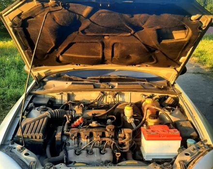 Деу Ланос, об'ємом двигуна 1.5 л та пробігом 181 тис. км за 2400 $, фото 4 на Automoto.ua